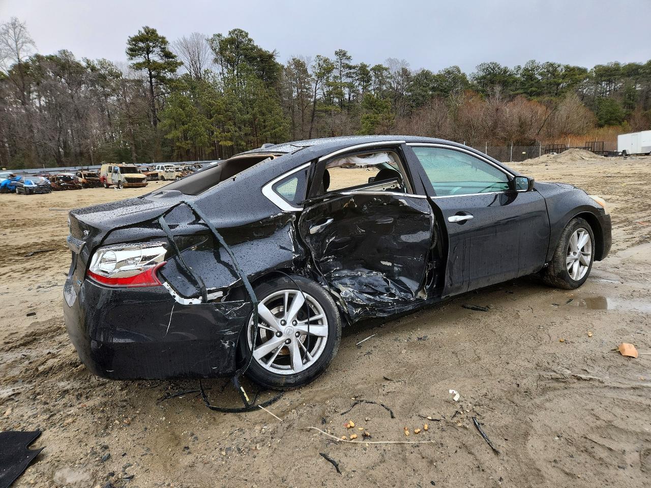 2013 Nissan Altima 2.5 - Image 3