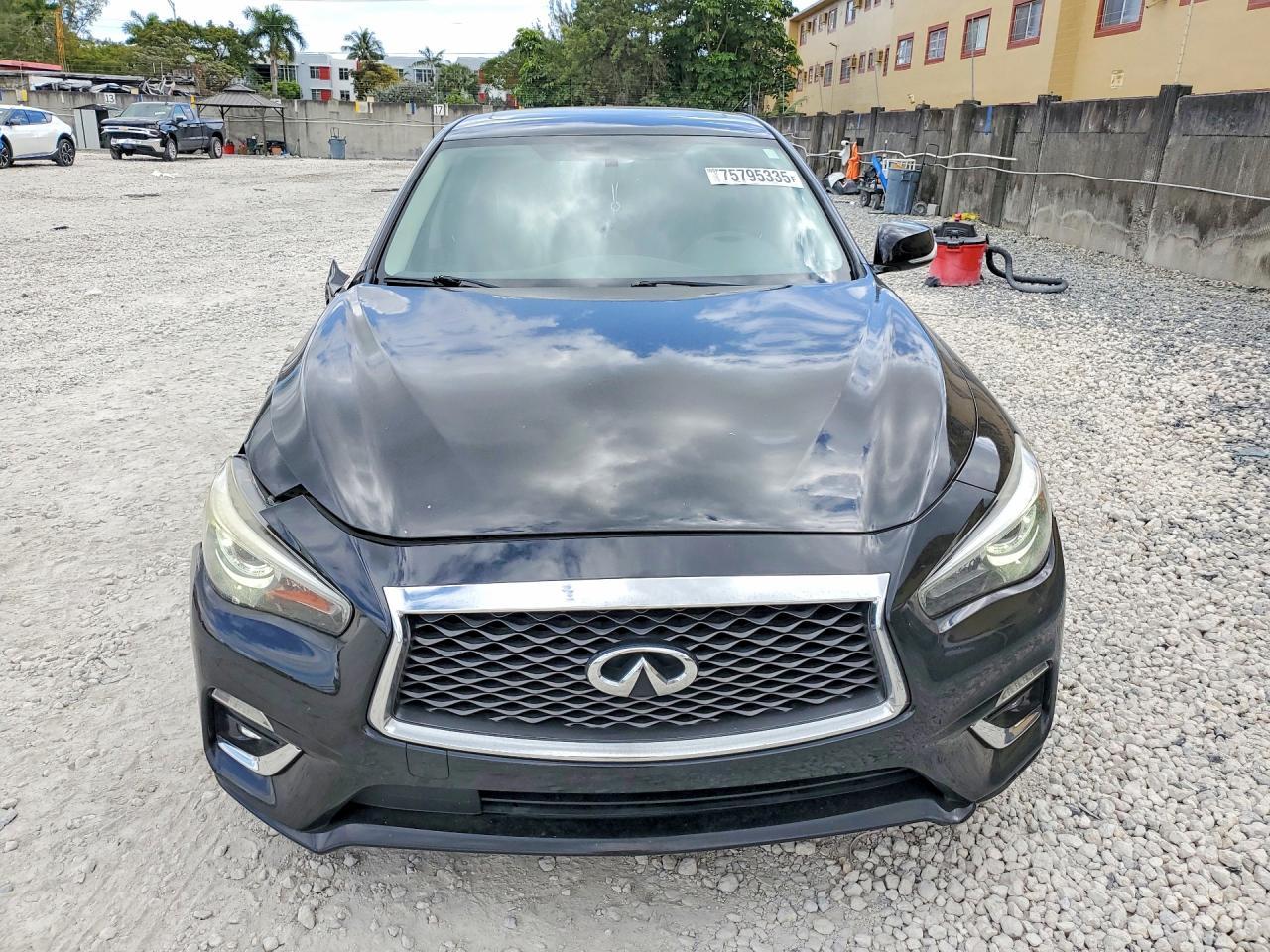 2019 Infiniti Q50 3.0T Luxe - Фото 5