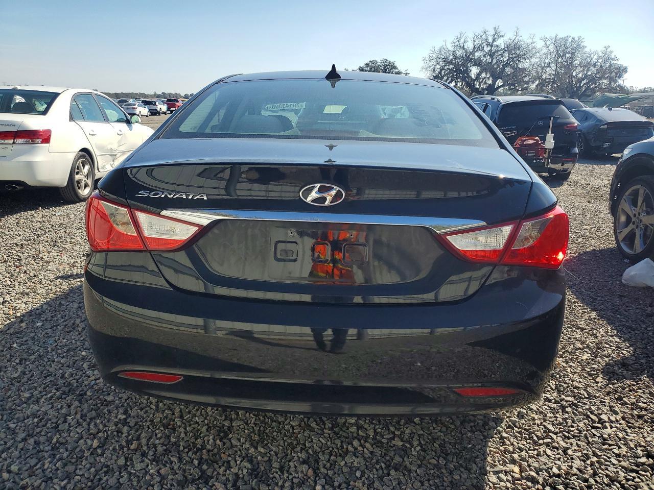 2013 Hyundai Sonata Gls - Image 6