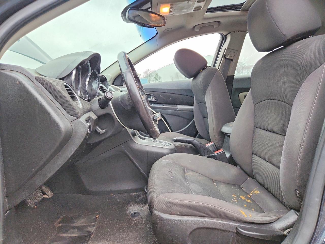 2014 Chev Cruze Lt - Image 7