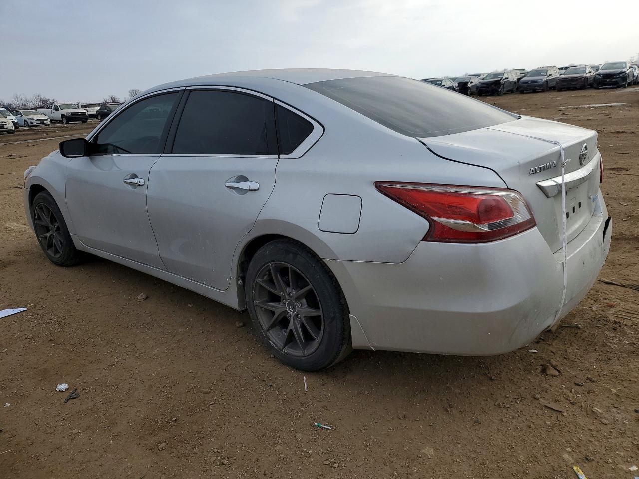 2013 Nissan Altima 2.5 - Image 2