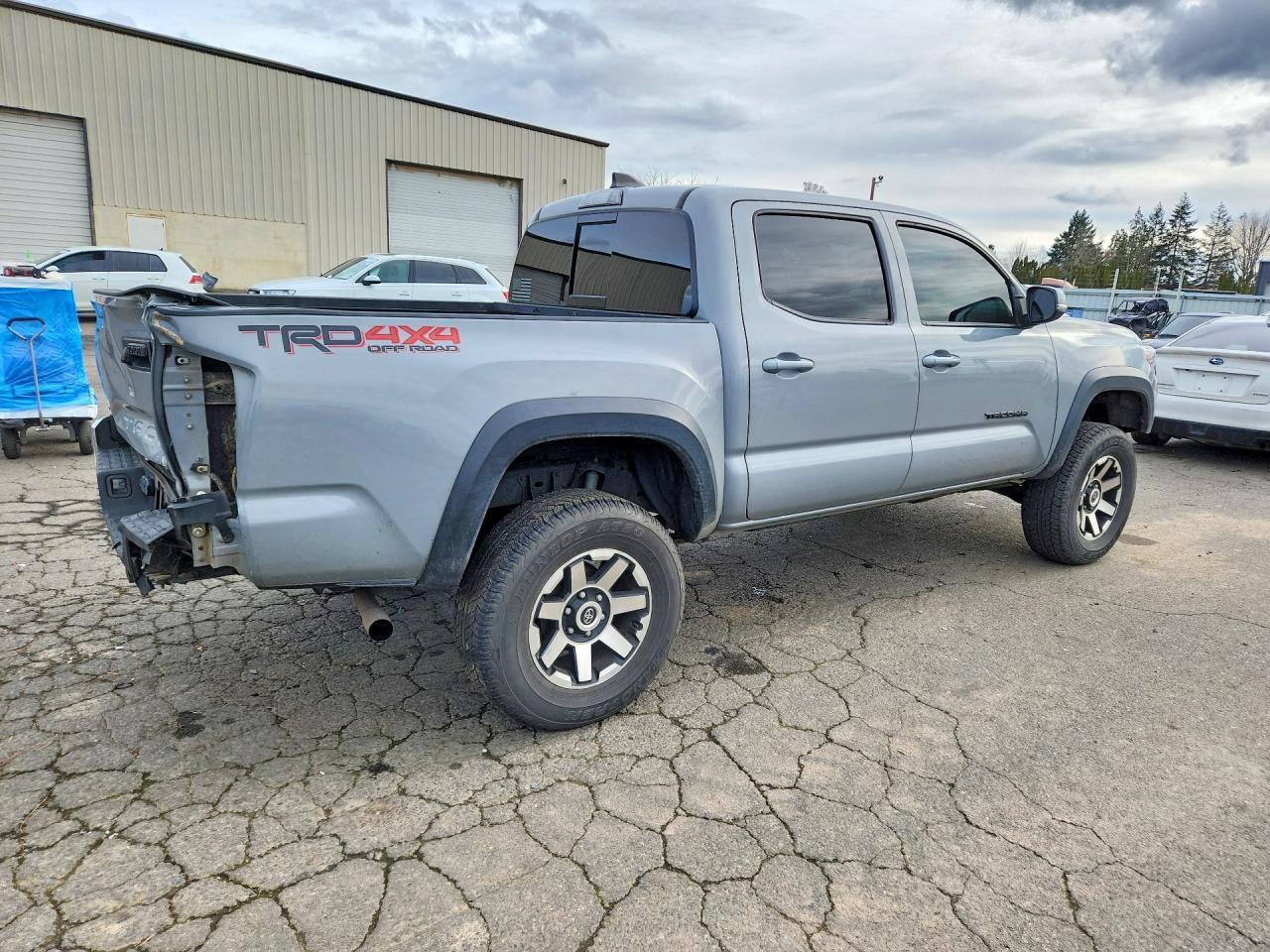 2021 Toyota Tacoma Double Cab - Image 3