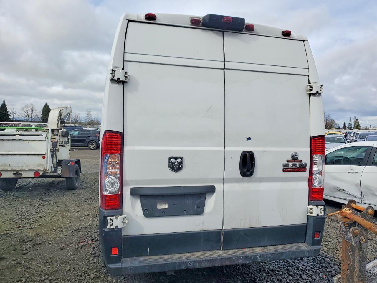 2019 Ram Promaster 3500 Utility / Service Van - Фото 6