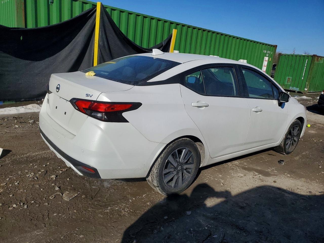 2021 Nissan Versa Sv - Фото 3