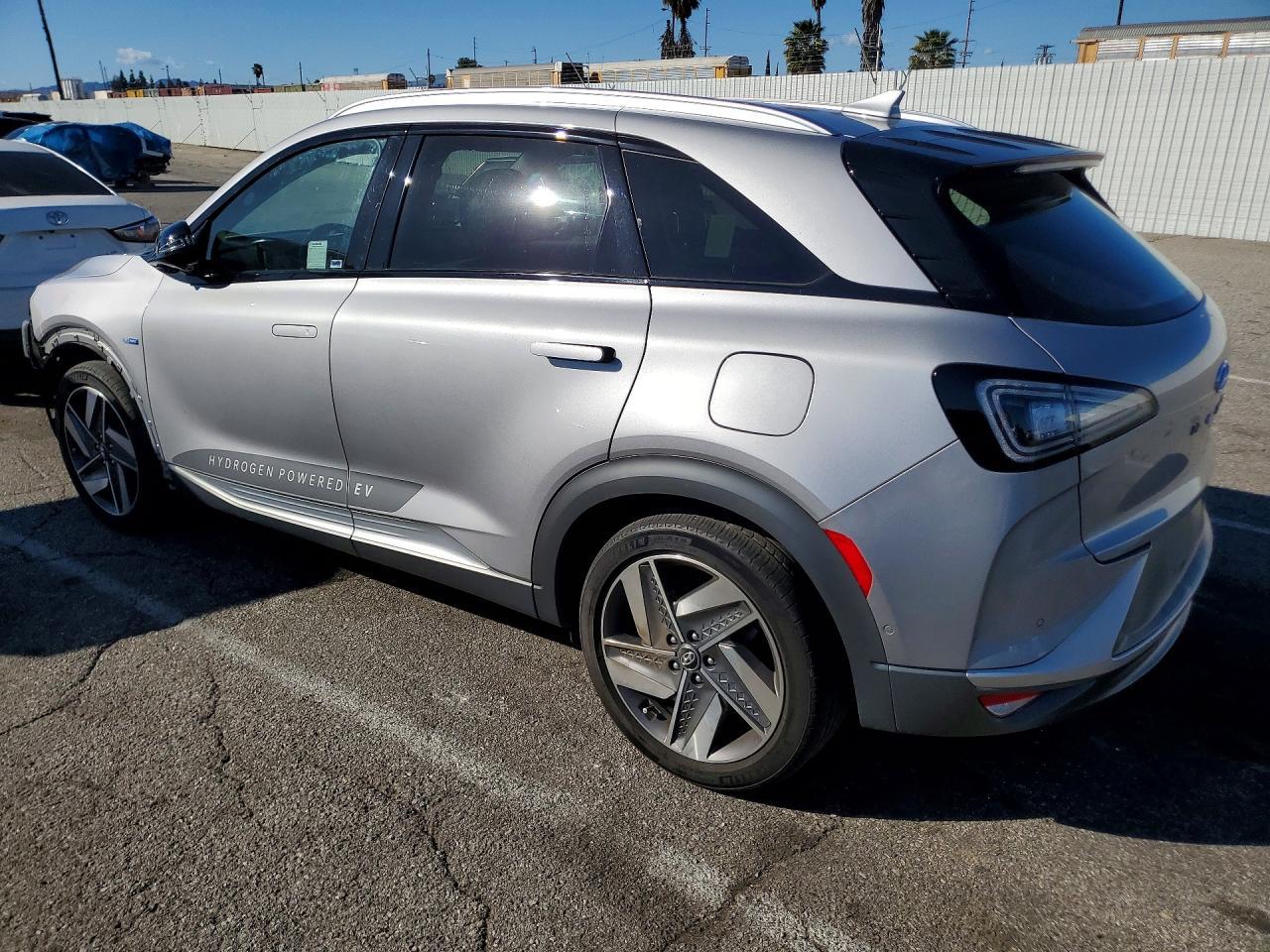 2022 Hyundai Nexo Limited - Фото 2