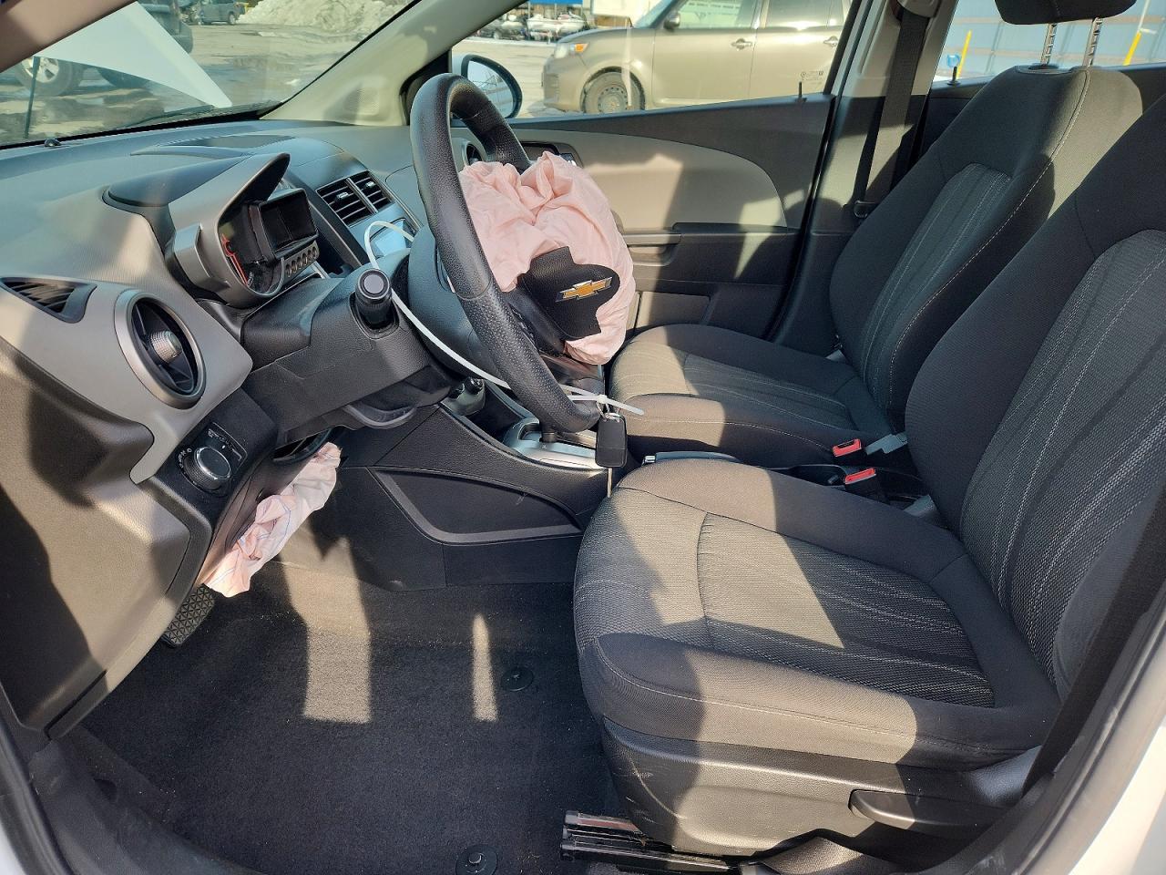 2015 Chevrolet Sonic Lt - Image 7