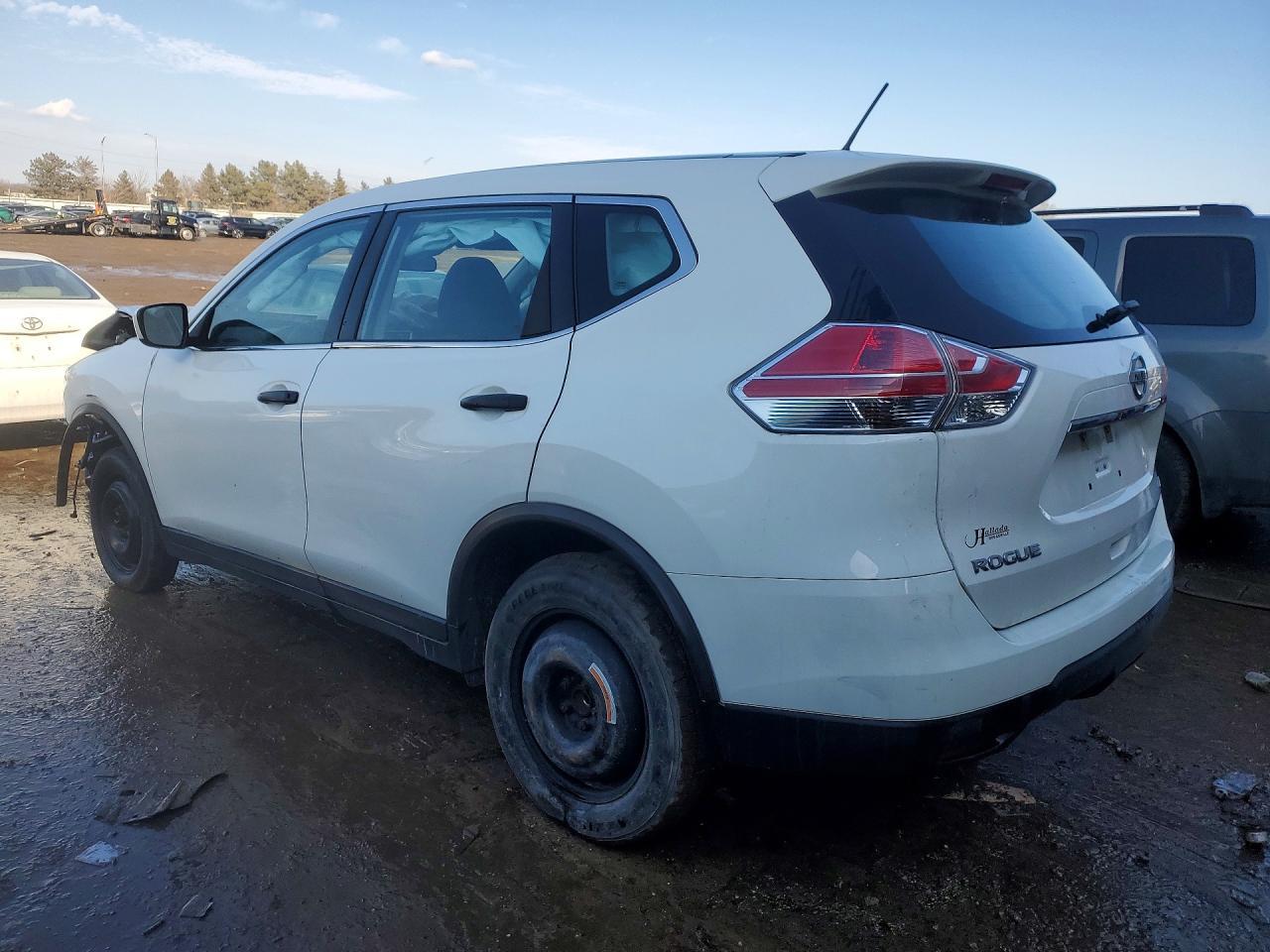 2016 Nissan Rogue S - Фото 2