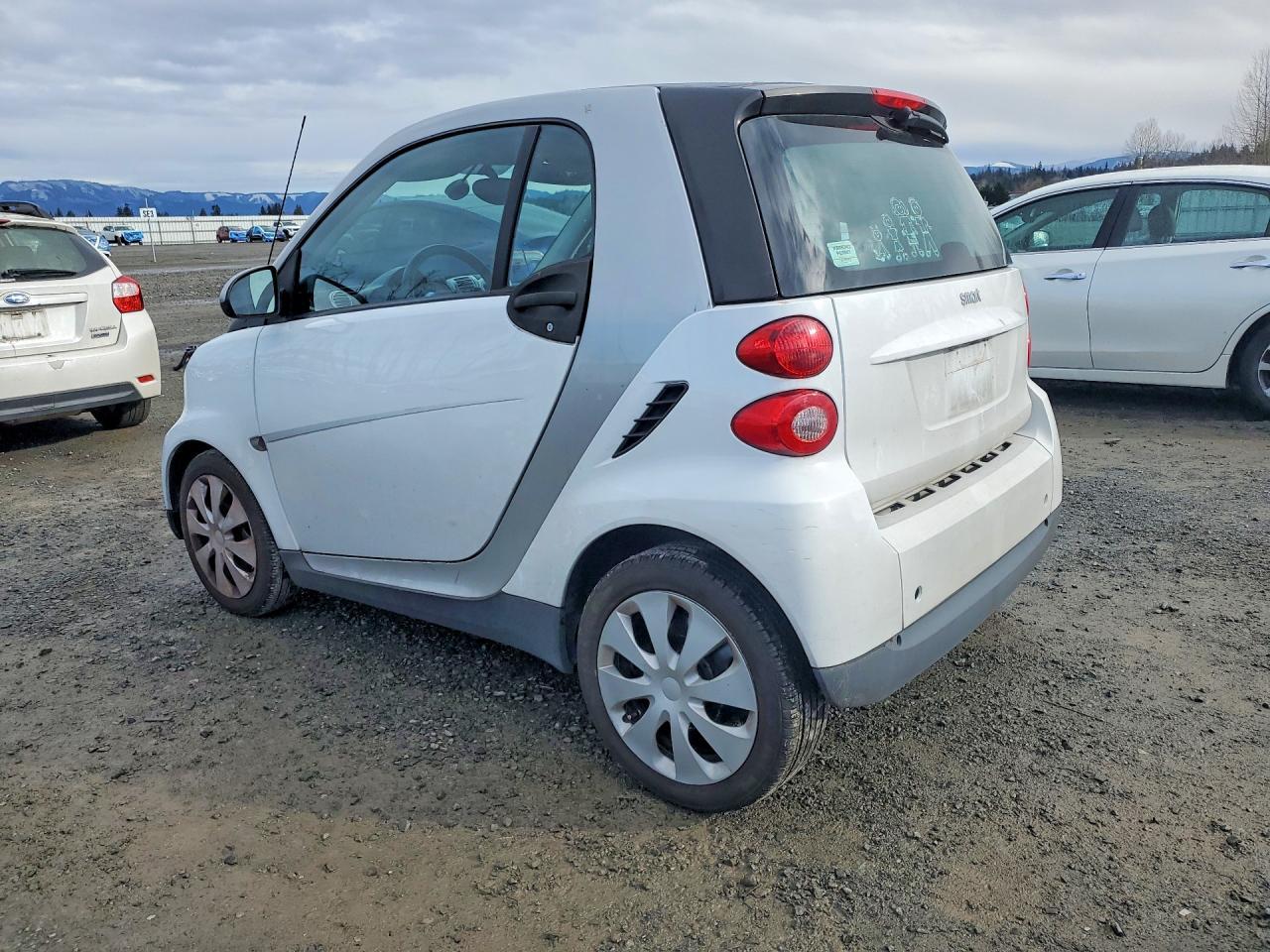 2012 Smart Fortwo Pure - Фото 2