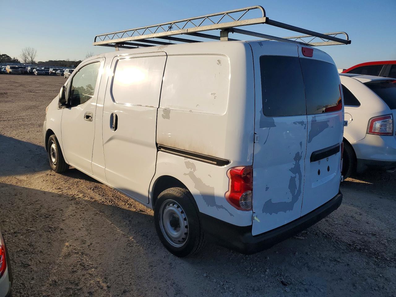 2019 Nissan Nv200 - Фото 2