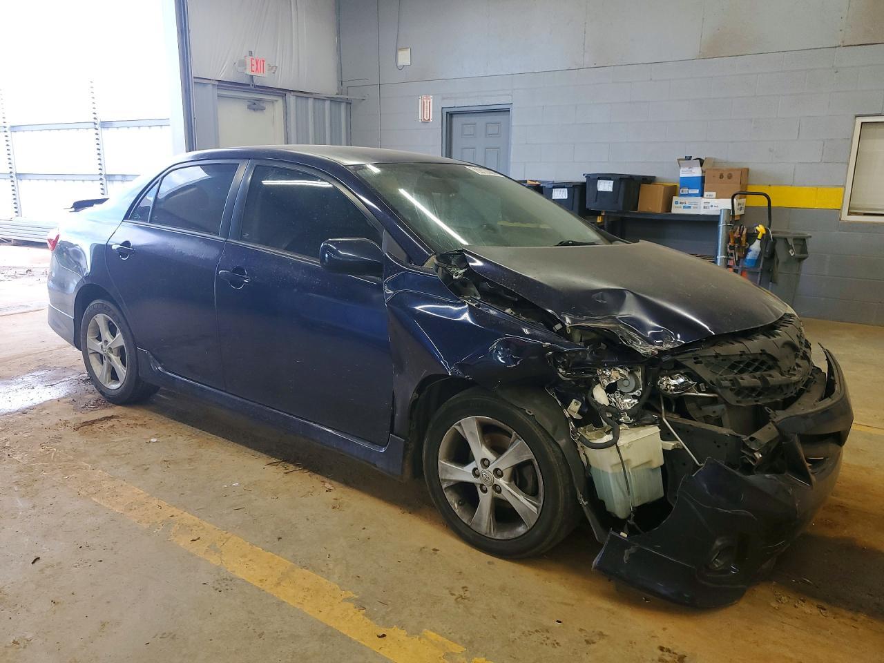 2012 Toyota Corolla Base - Фото 4
