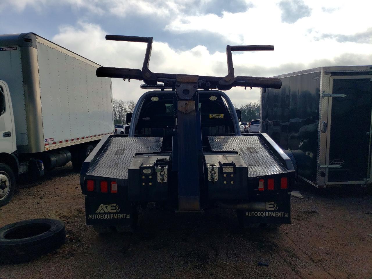 2023 Ram 4500 Tow Truck - Фото 6