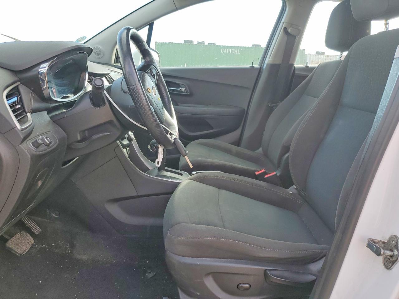 2018 Chevrolet Trax Ls - Image 7