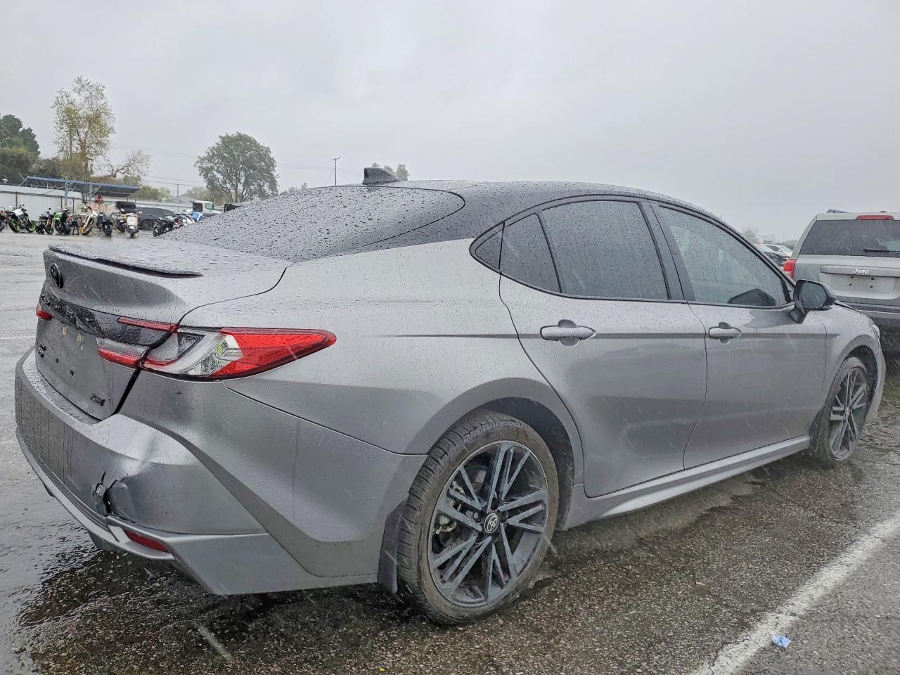 2025 Toyota Camry Xse - Фото 3