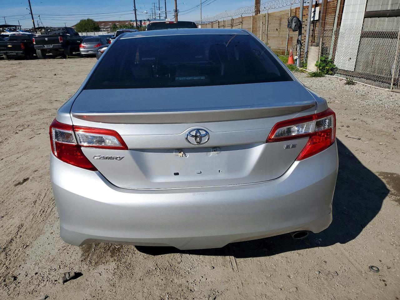 2014 Toyota Camry Se Sport - Фото 6