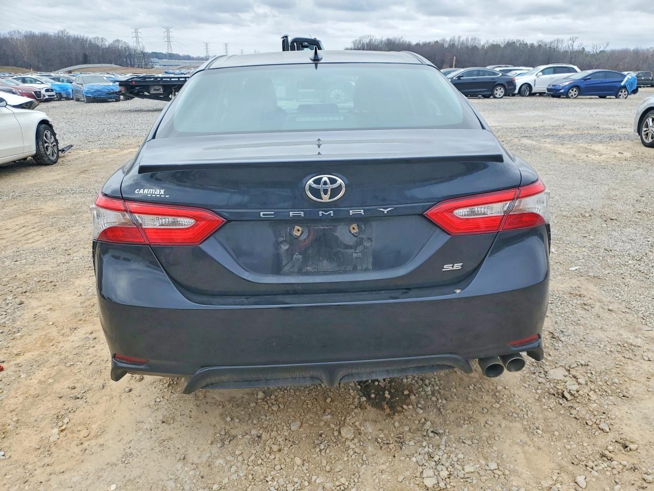 2019 Toyota Camry Se - Фото 6