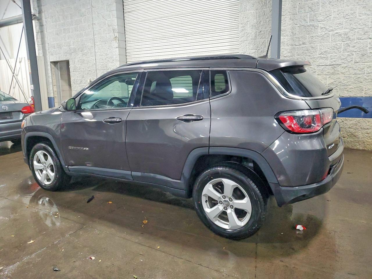 2019 Jeep Compass Latitude - Фото 2