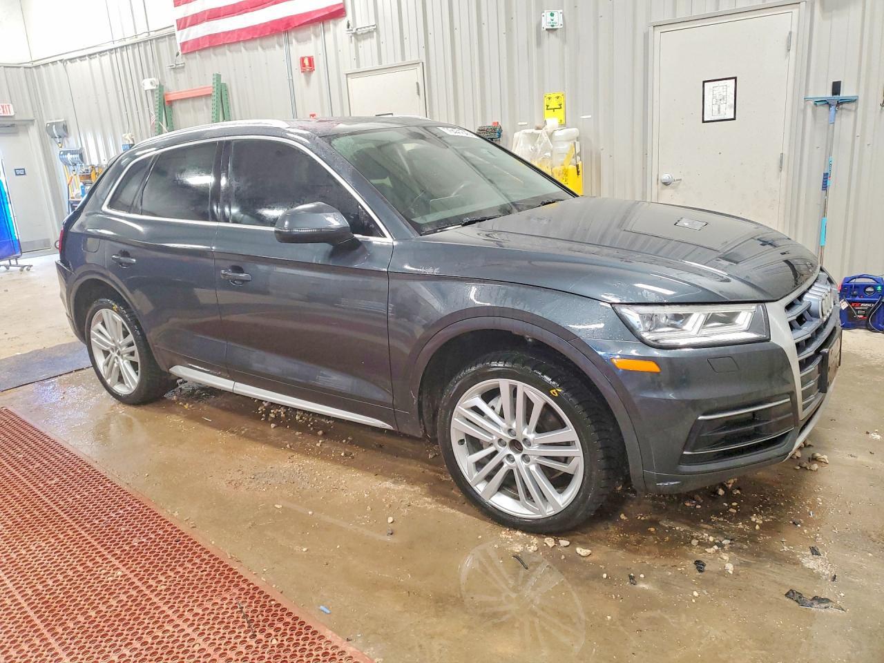 2019 Audi Q5 Premium Plus - Image 4