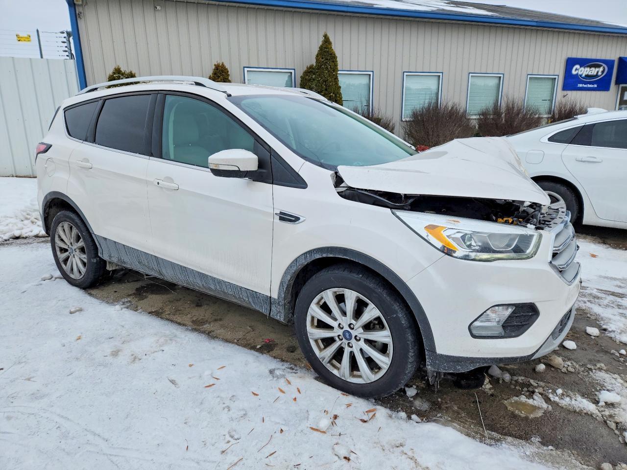 2017 Ford Escape Titanium - Фото 4