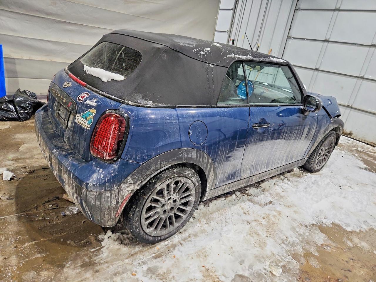 2025 Mini Cooper S - Фото 3