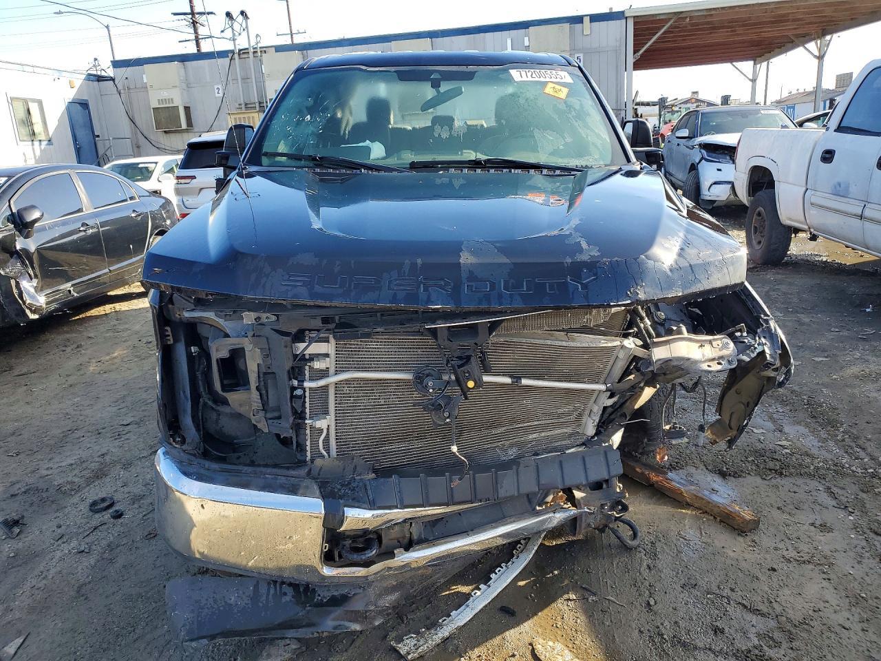 2021 Ford F250 Super Duty - Фото 5