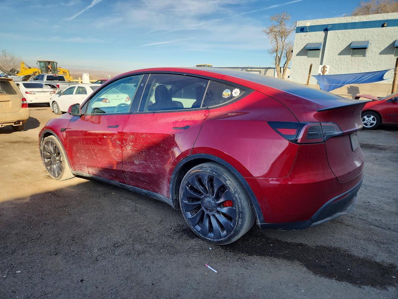 2025 Tesla Model Y - Image 2