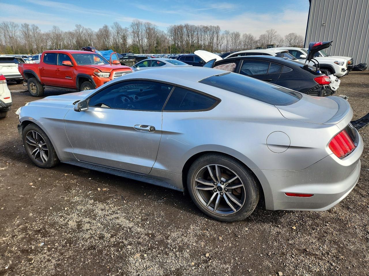 2016 Ford Mustang - Image 2