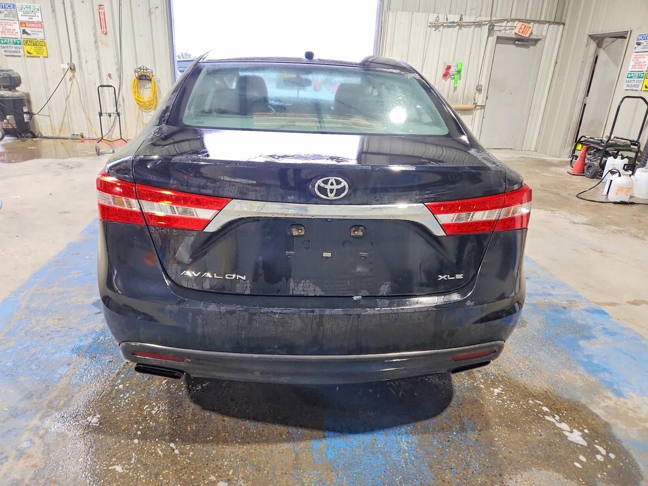 2014 Toyota Avalon Base - Image 6