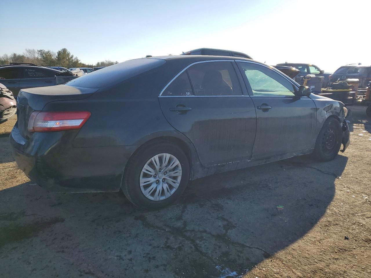 2011 Toyota Camry Base - Image 3