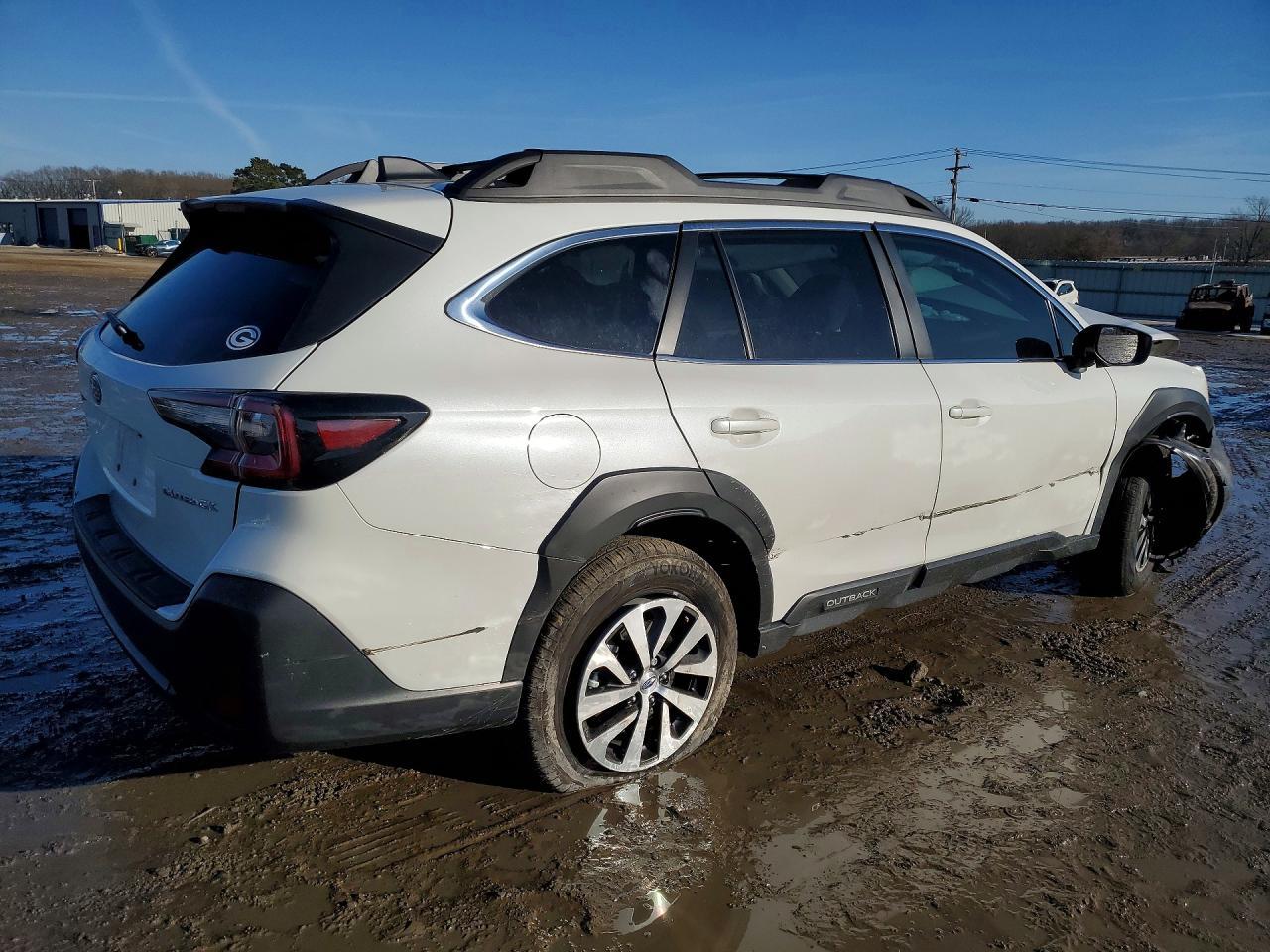 2025 Subaru Outback Premium - Image 3