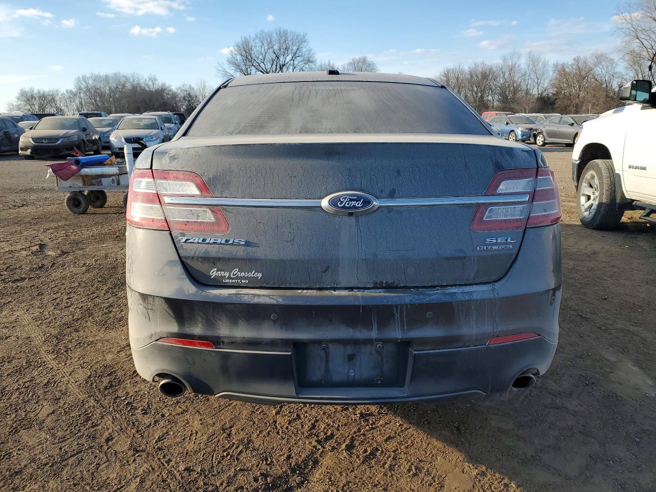 2017 Ford Taurus Sel - Фото 6