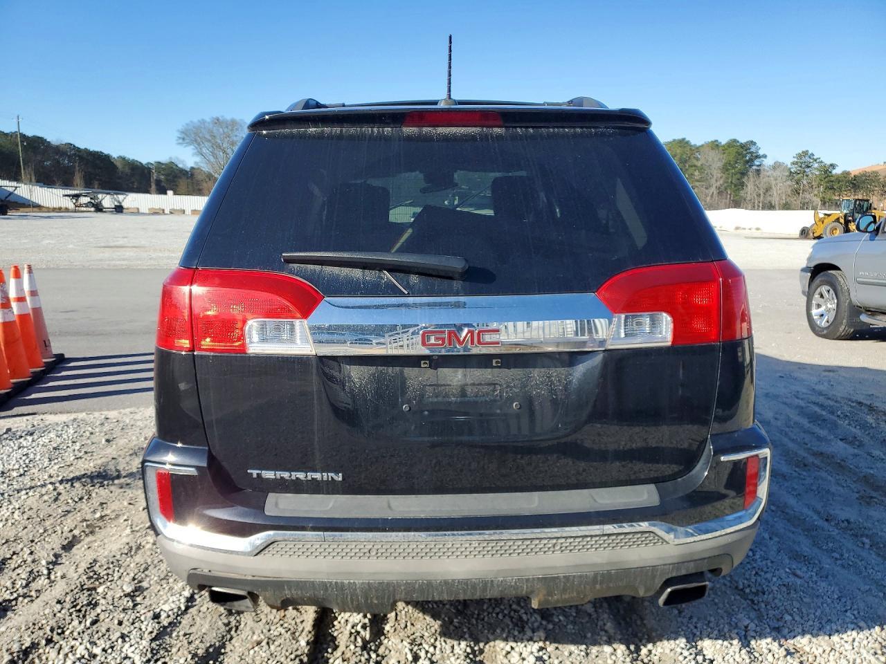 2016 GMC Terrain Slt - Image 6
