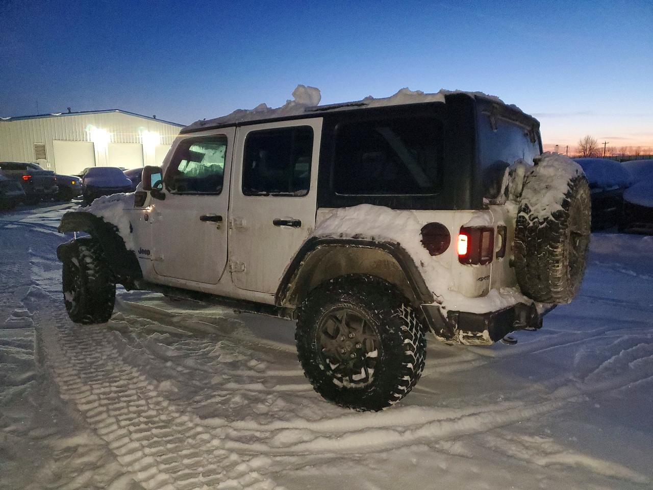 2025 Jeep Wrangler Sport 4Xe - Фото 2
