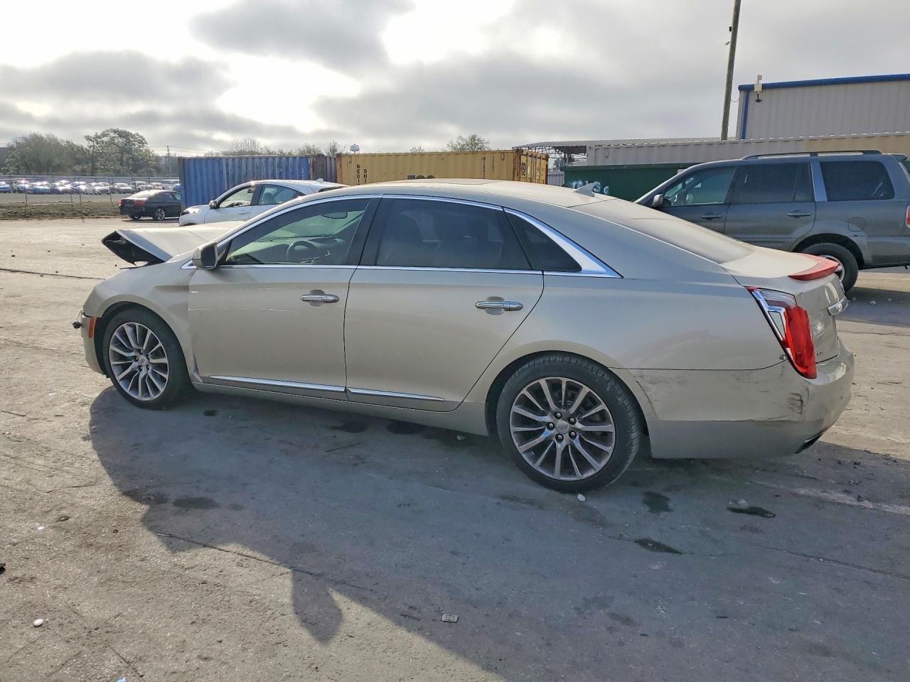 2013 Cadillac Xts Luxury Collection - Image 2