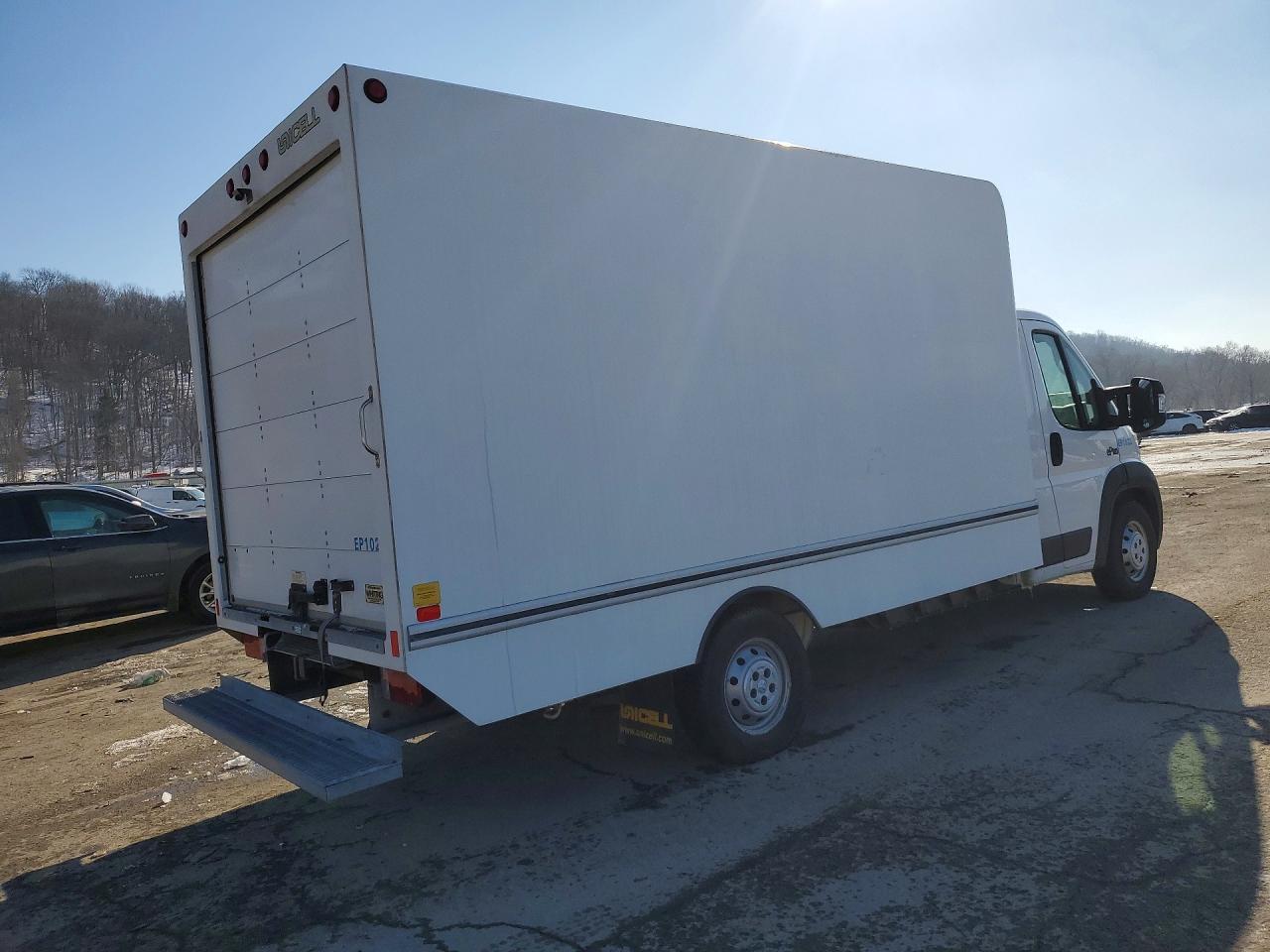 2019 Ram Promaster 3500 Box Truck - Фото 3