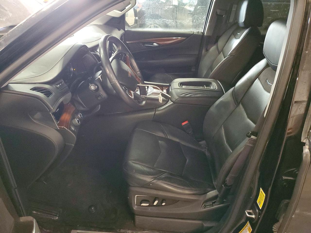 2016 Cadillac Escalade Luxury - Фото 7