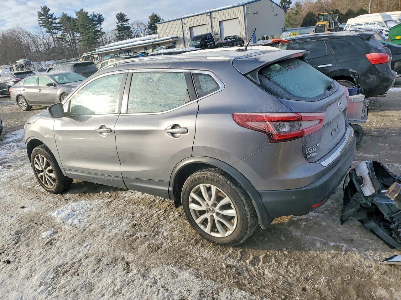 2022 Nissan Rogue Sport Sv - Фото 2
