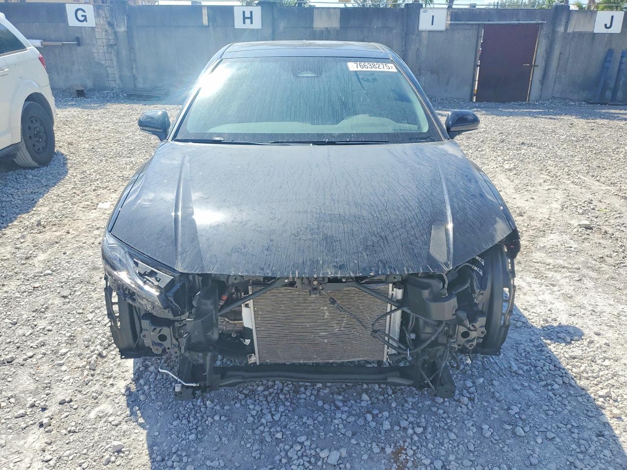 2025 Toyota Camry Xse - Image 5