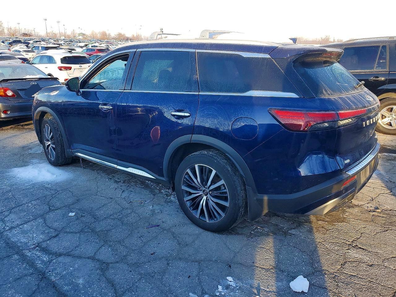 2023 Infiniti Qx60 Sensory - Image 2