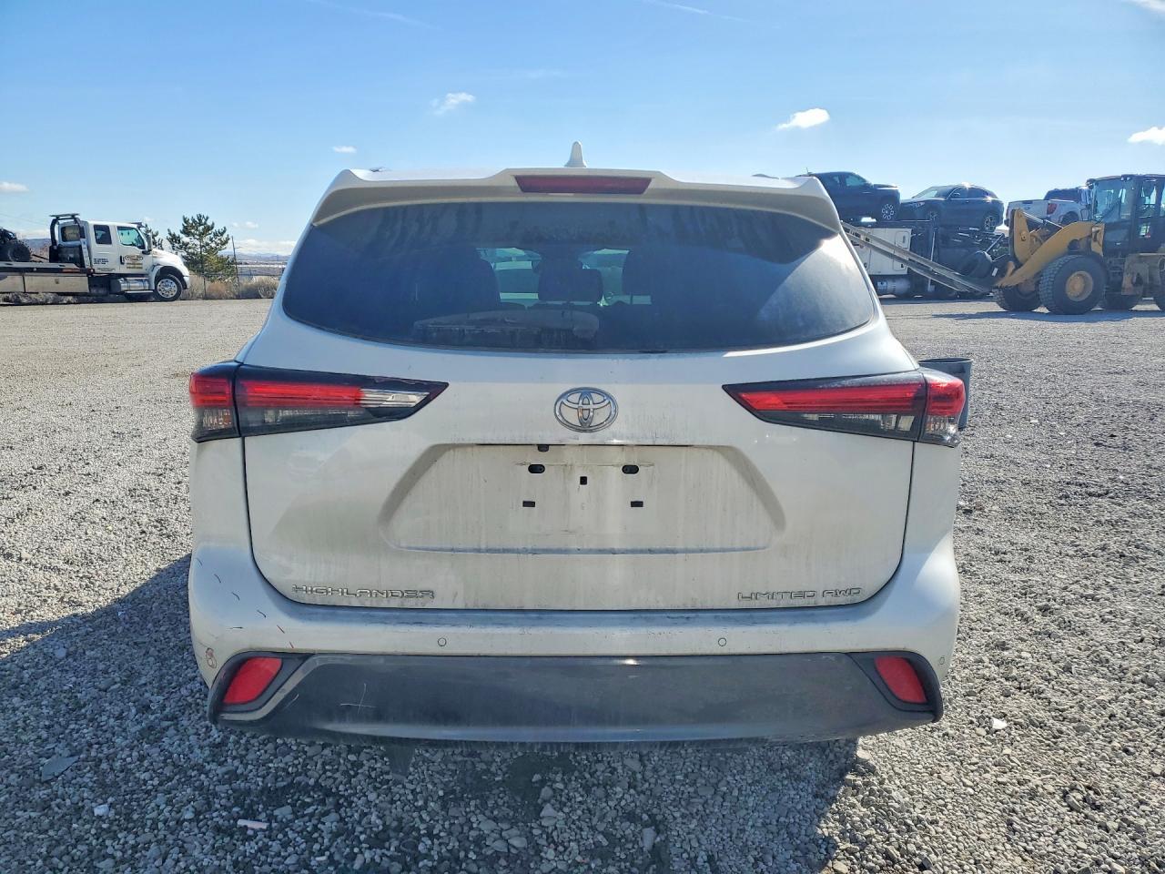 2020 Toyota Highlander Limited - Image 6