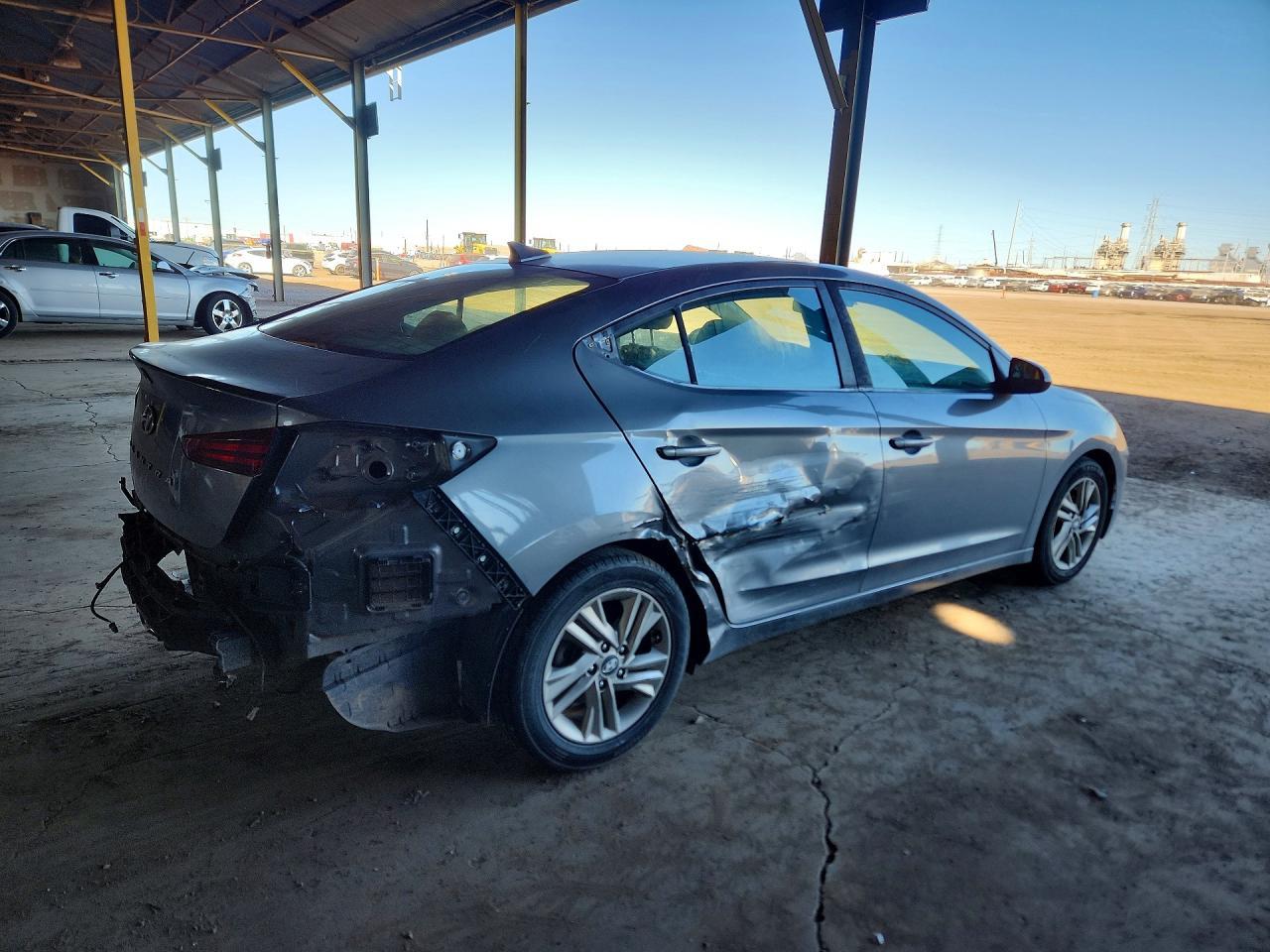 2019 Hyundai Elantra Sel - Фото 3