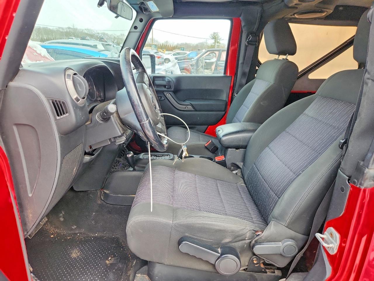 2011 Jeep Wrangler - Image 7