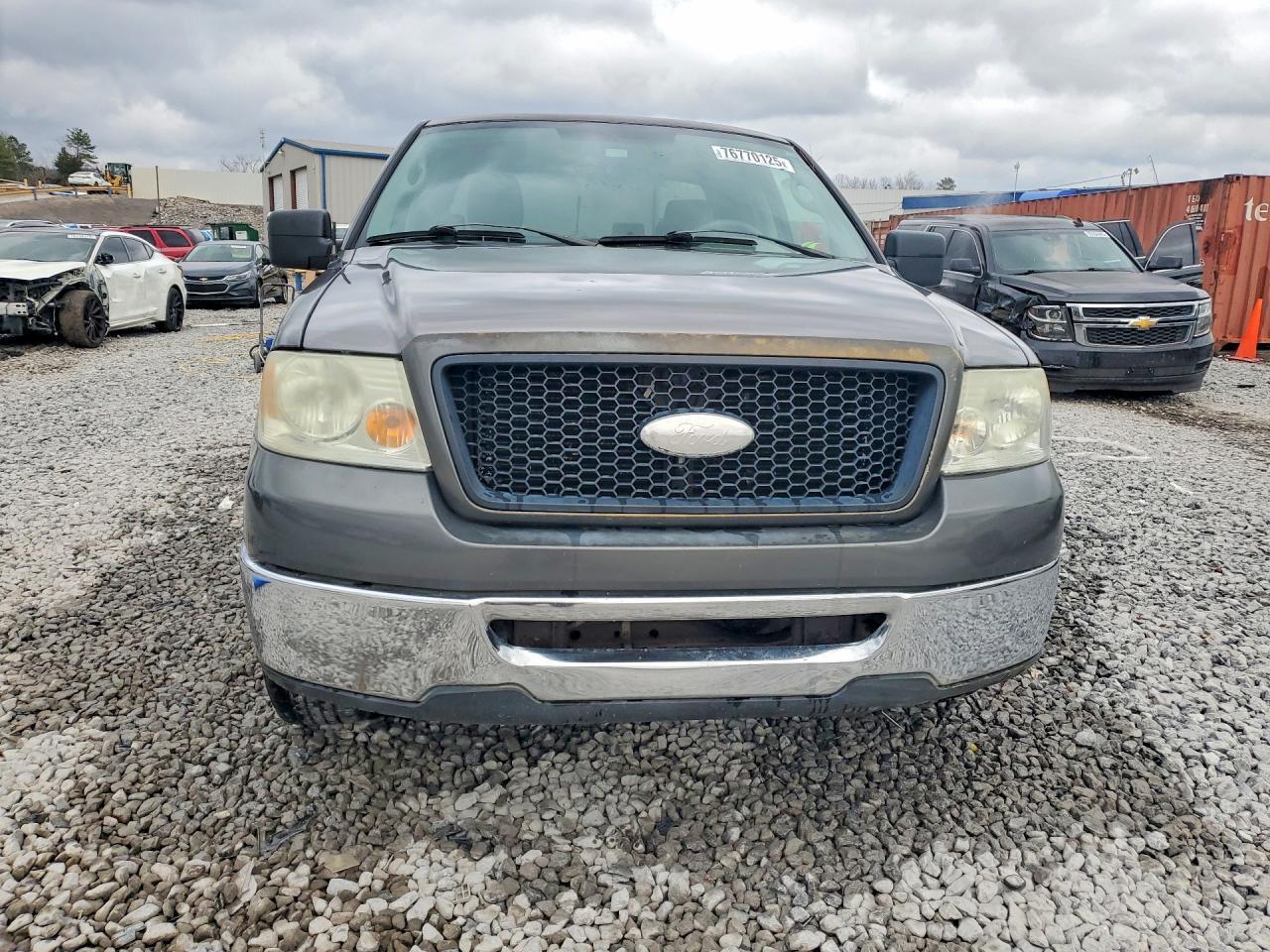 2006 Ford F150 - Image 5