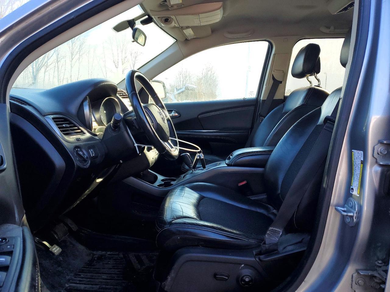 2018 Dodge Journey Crossroad - Image 7