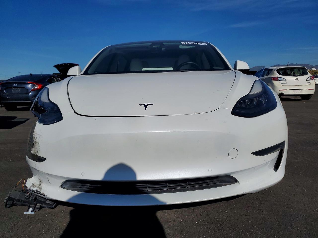 2022 Tesla Model 3 - Фото 5