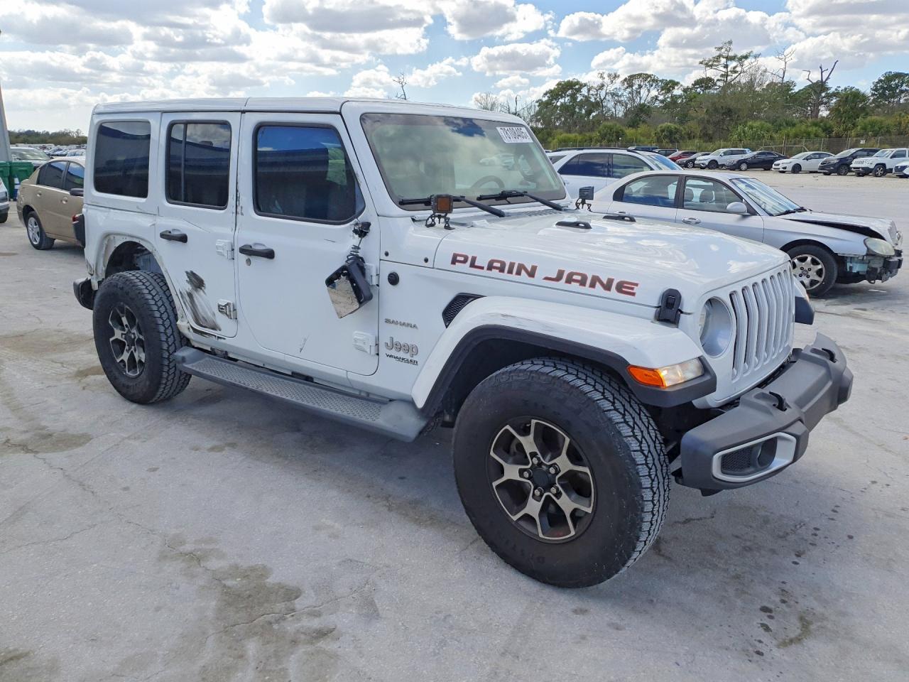 2019 Jeep Wrangler Unlimited Sahara - Фото 4