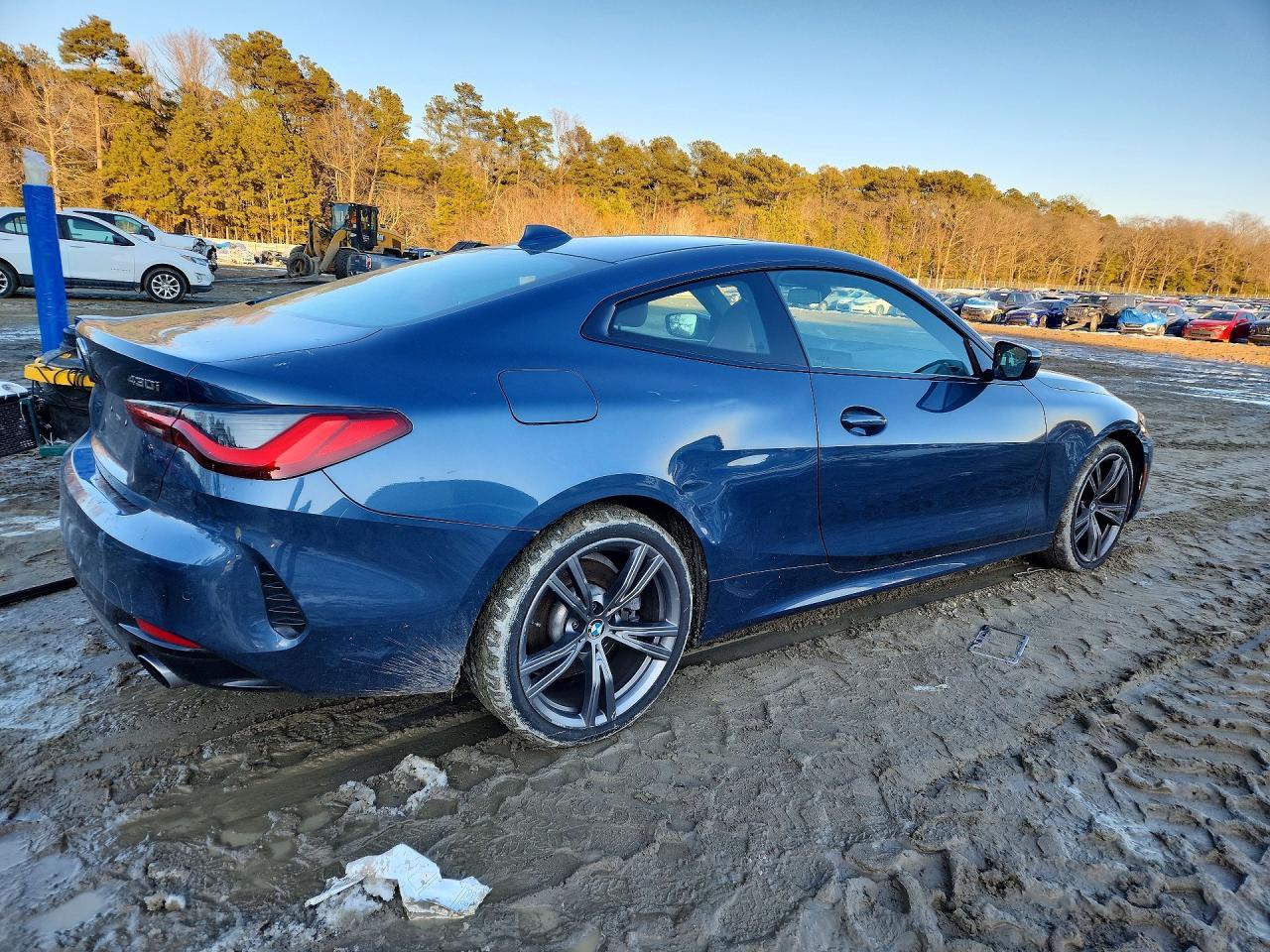 2021 BMW 430Xi - Фото 3