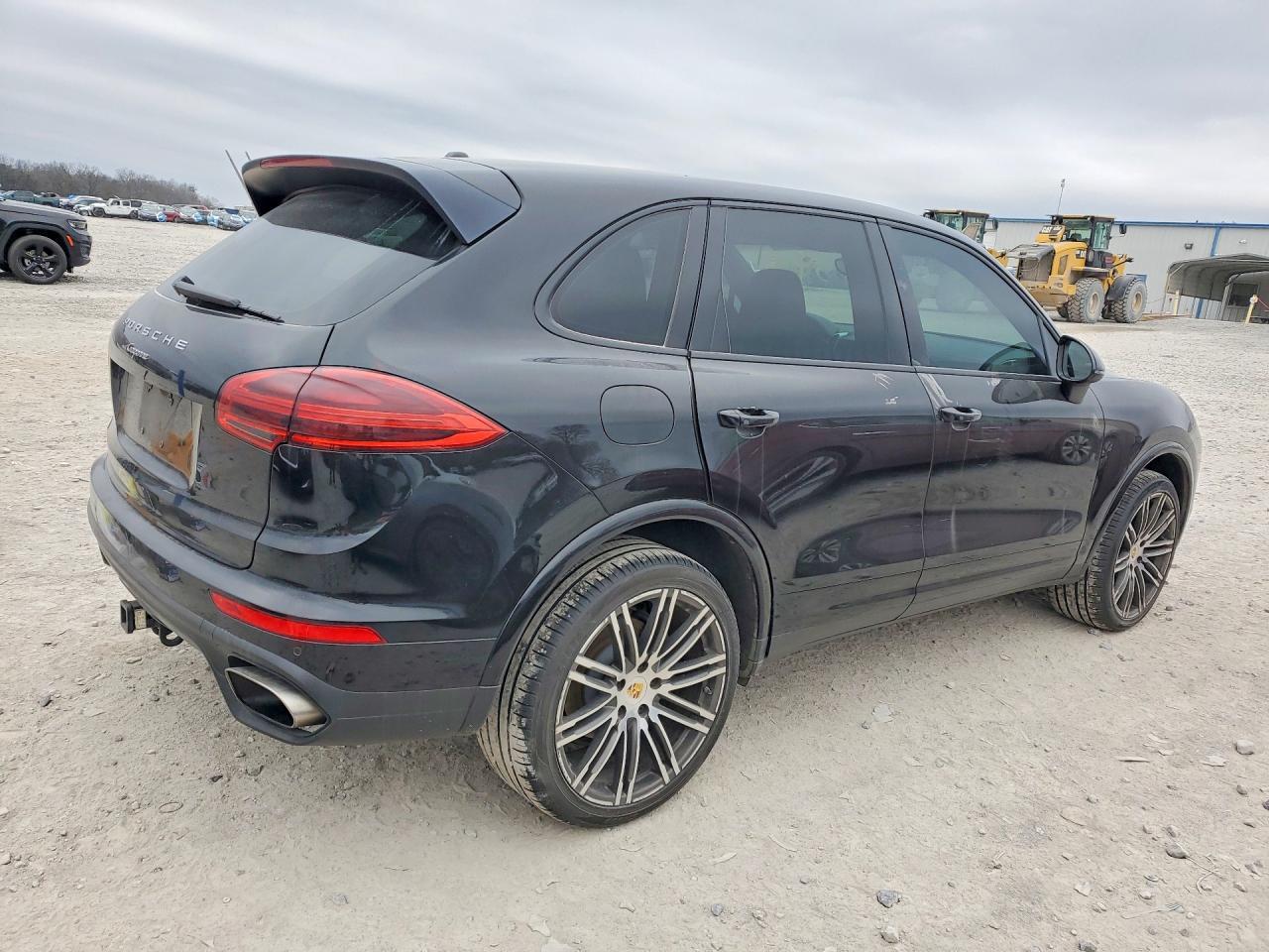 2017 Porsche Cayenne - Фото 3