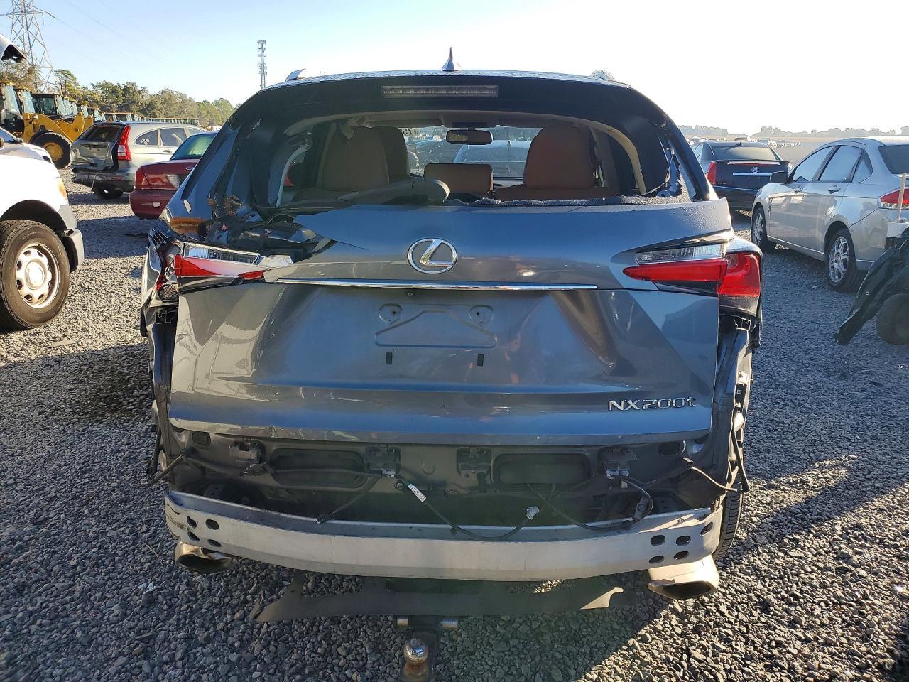 2015 Lexus Nx 200T - Image 6