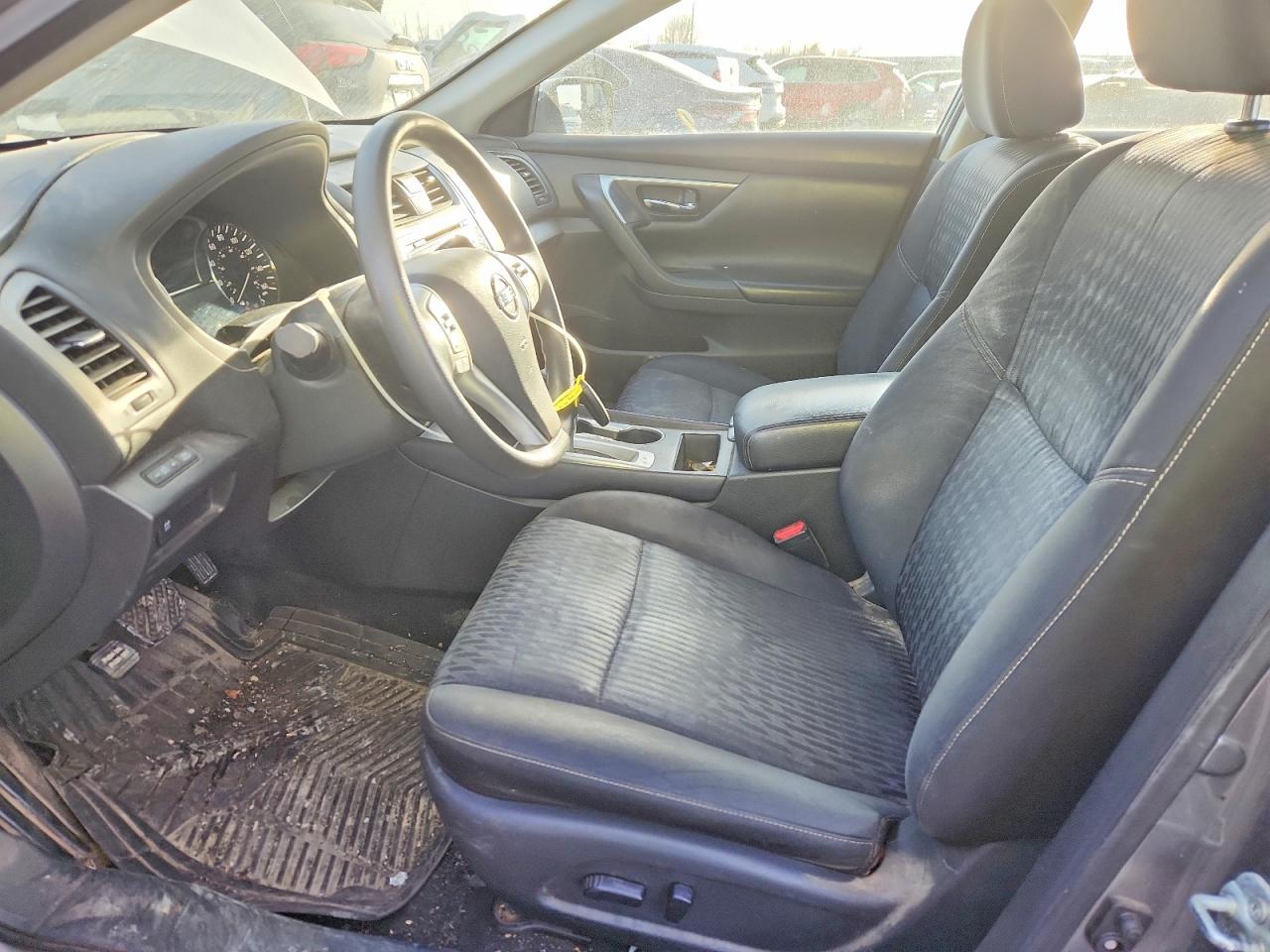 2017 Nissan Altima 2.5 - Фото 7