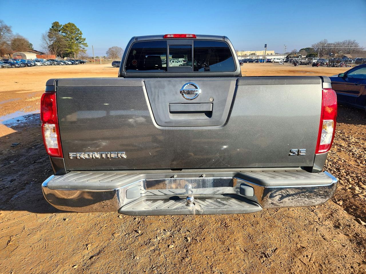 2005 Nissan Frontier Se - Фото 6